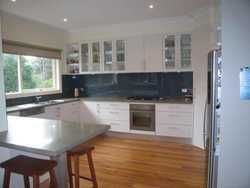 fullkitchen.jpg